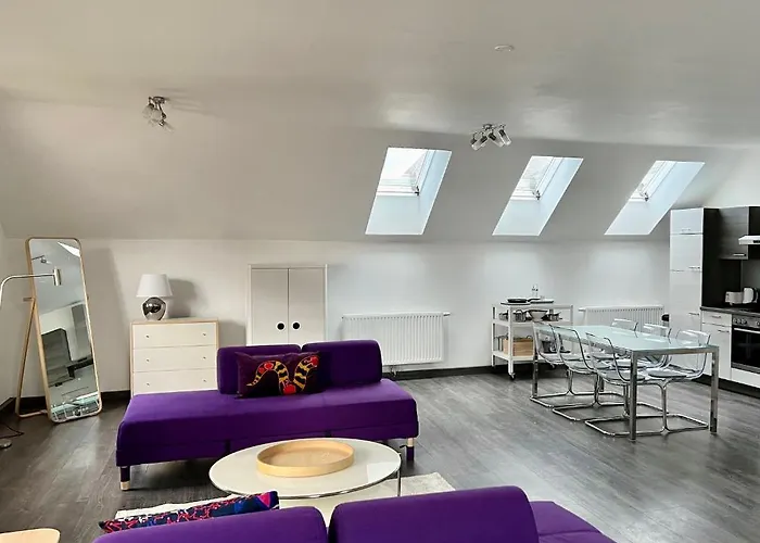 Loft Am Hauptplatz * Gloggnitz